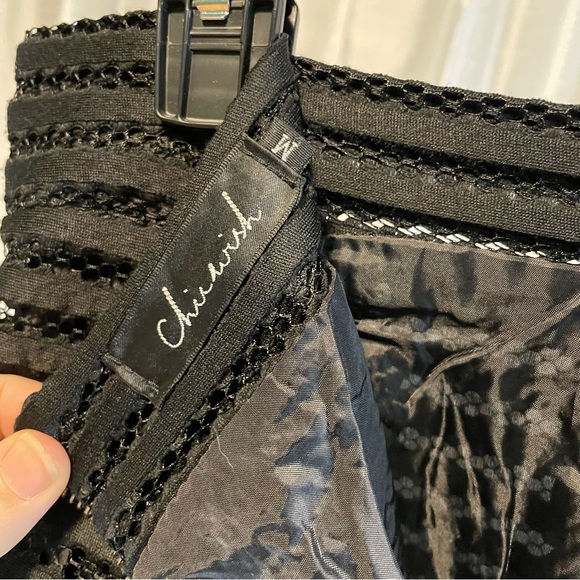 Chic Wish size Medium black midi length ribbon and knit skirt. - Picture 7 of 9